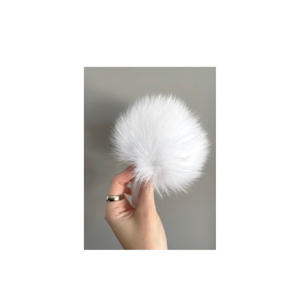 Recycled Genuine Arctic Fox Fur Pompom